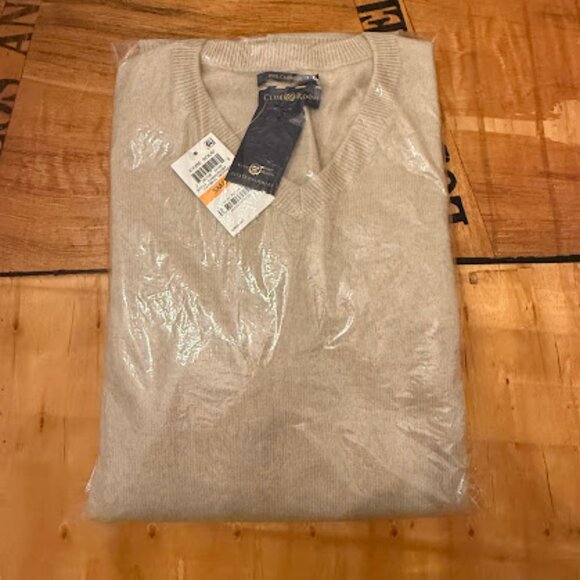 Club Room 100% Cashmere V-Neck Sweater - Picture 2 of 3